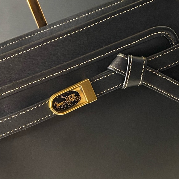 C2585 - Coach Tate Carryall - Picture 2 of 16